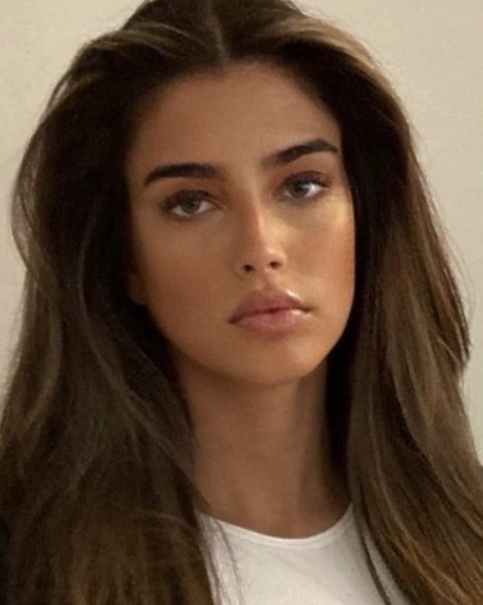 Profilbild von Tina Isabel