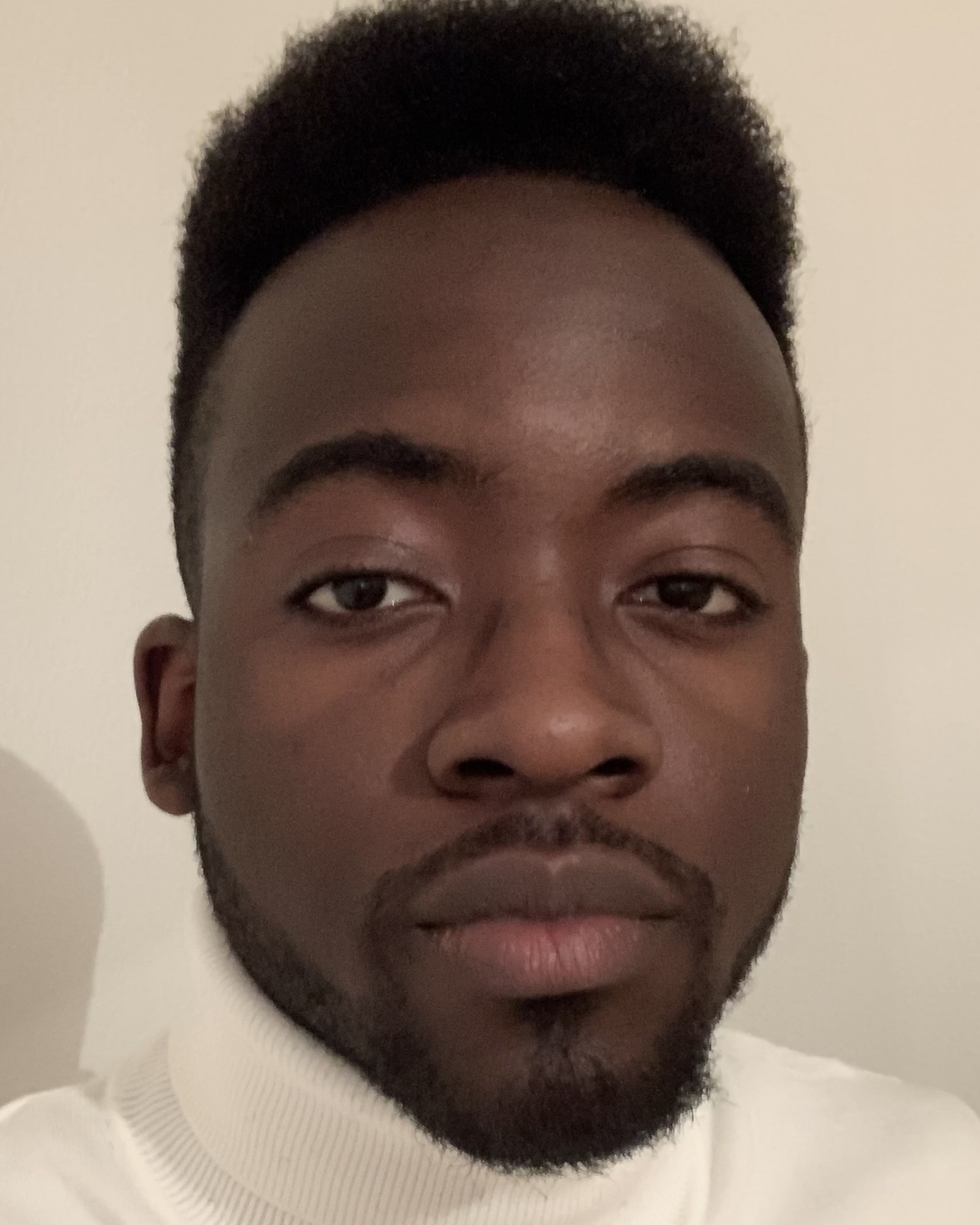 Profilbild von Roy Ivan