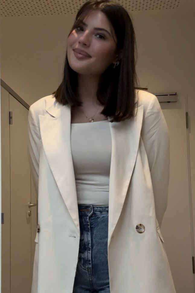 Weiteres Foto von Elif Özlem