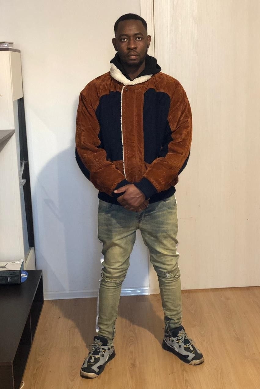 Weiteres Foto von Azis Brondon