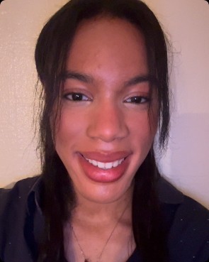 Profilbild von Lara