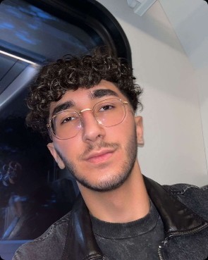 Profilbild von Ahmed