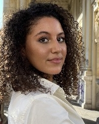 Profilbild von Amira Alzahra