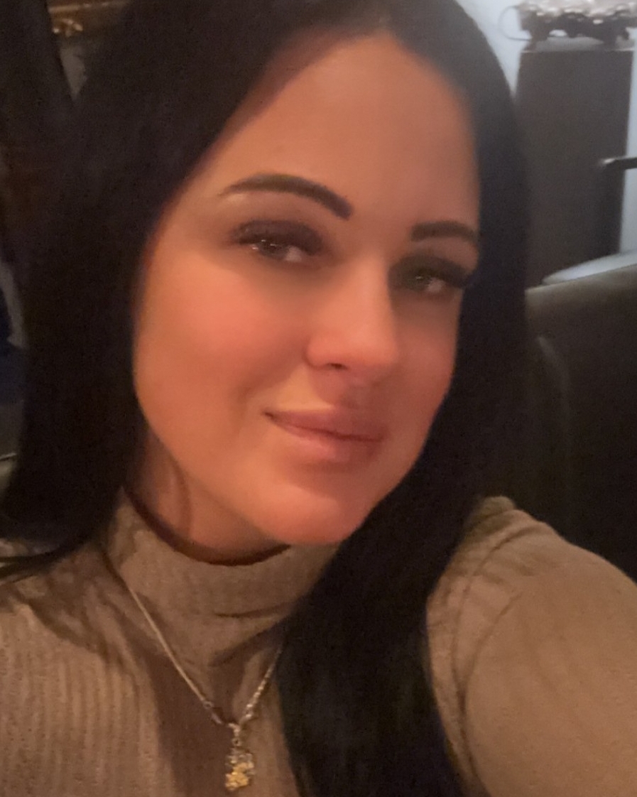 Profilbild von Gina