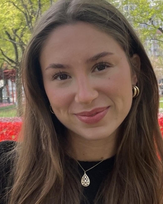 Profilbild von Olivia Luna Nour