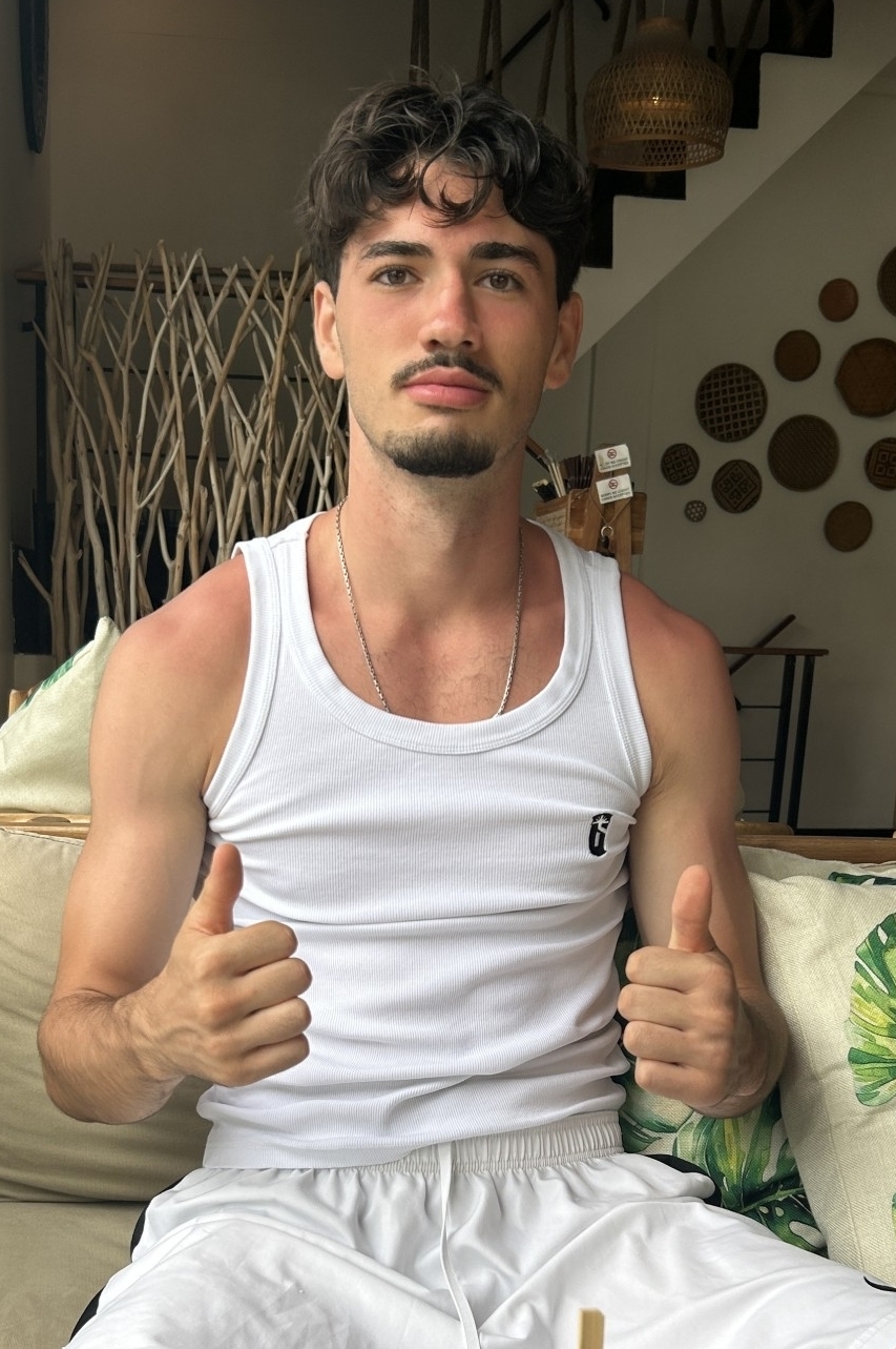 Weiteres Foto von Deniz Nikita