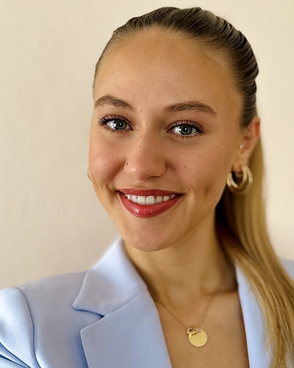Profilbild von Leona Fee