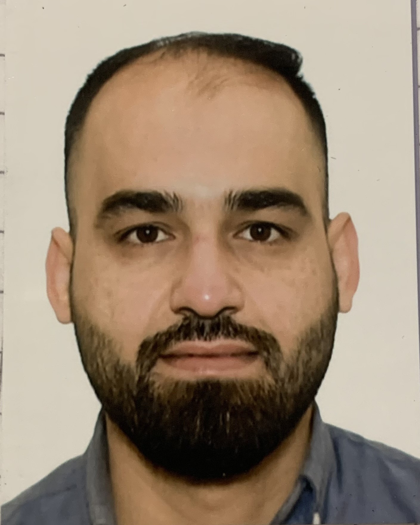 Profilbild von Fares