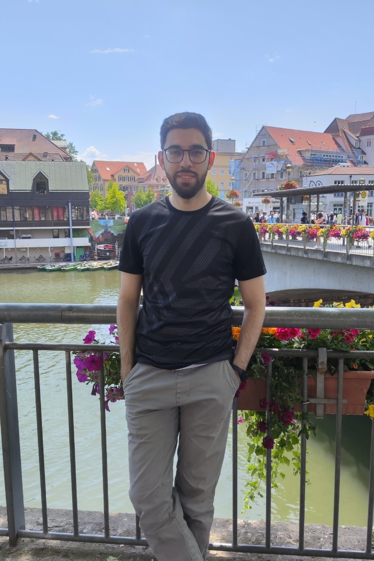Weiteres Foto von Yazan