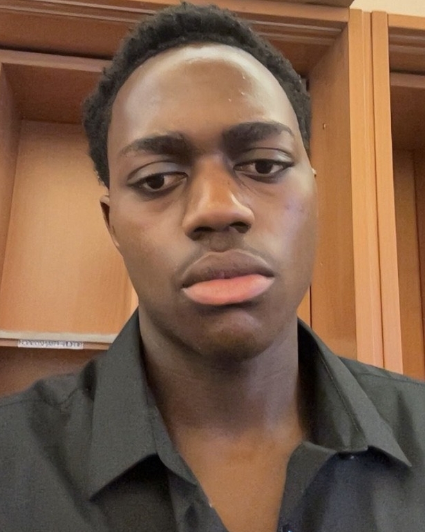 Profilbild von Yves Reuel Valery