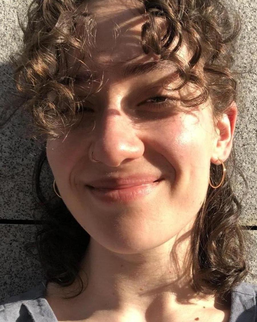 Profilbild von Luna Rosa
