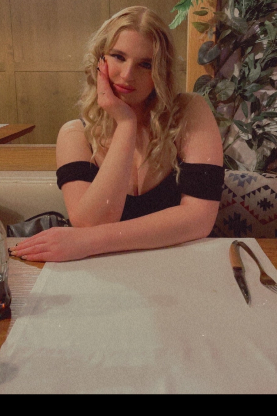 Weiteres Foto von Ayse Melissa