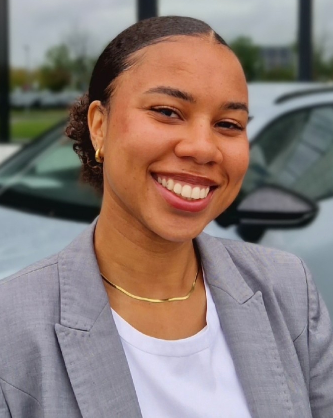 Profilbild von carmen mazanene