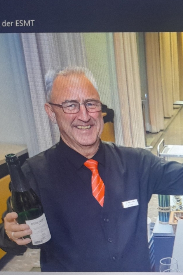 Weiteres Foto von Hans-Walter Renee