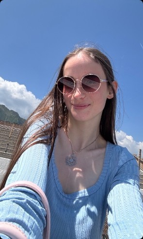 Weiteres Foto von Rosanna