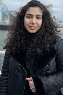 Weiteres Foto von Zahra