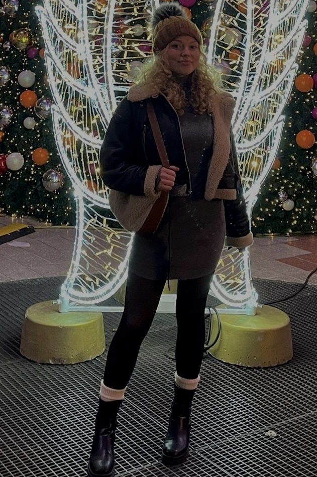 Weiteres Foto von Leslie Adriana