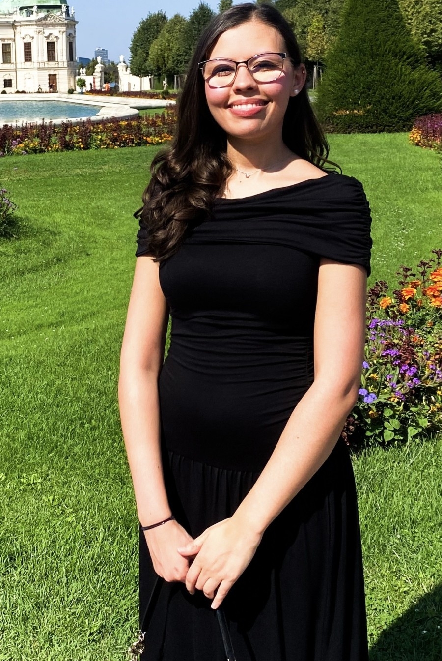 Weiteres Foto von Yasmin