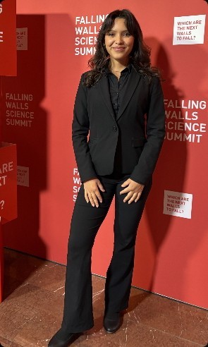 Weiteres Foto von Selena-Alysea