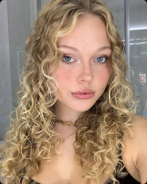 Profilbild von Leslie Adriana