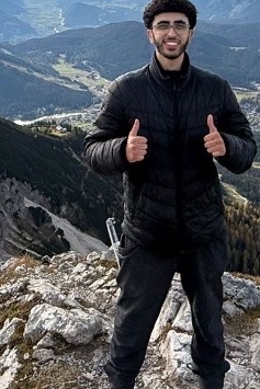 Weiteres Foto von Yassin