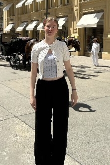 Weiteres Foto von Emely