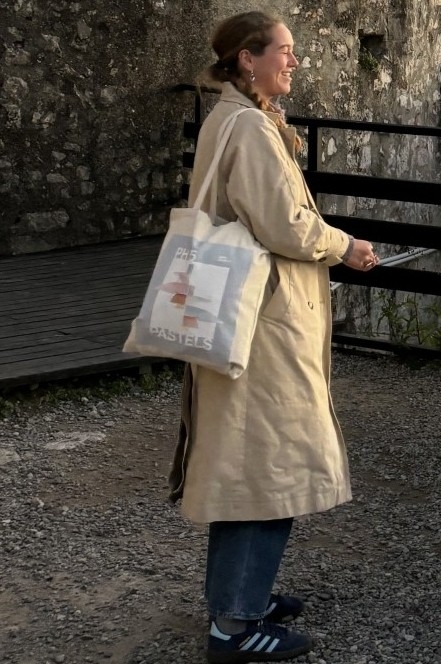 Weiteres Foto von Henny Svetlana