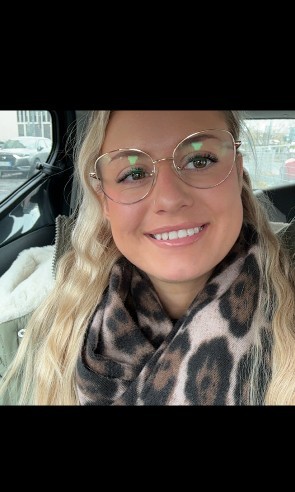 Weiteres Foto von Emely