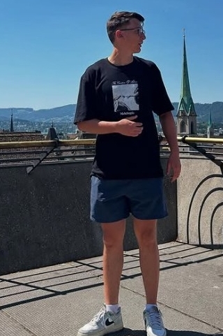 Weiteres Foto von Ayoub