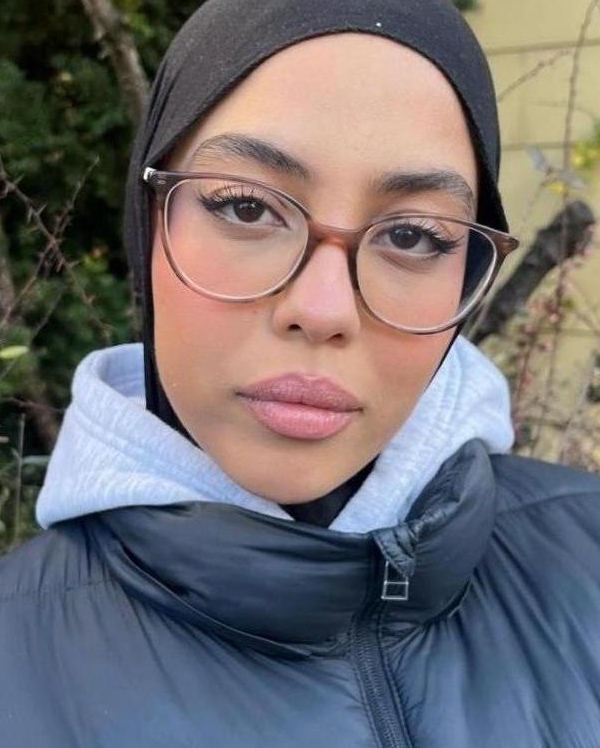 Profilbild von Yasmine
