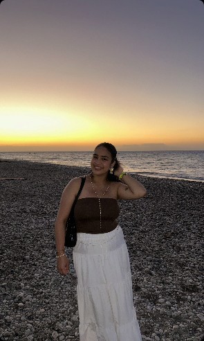 Weiteres Foto von Mobina