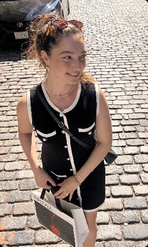 Weiteres Foto von Teresa Angela