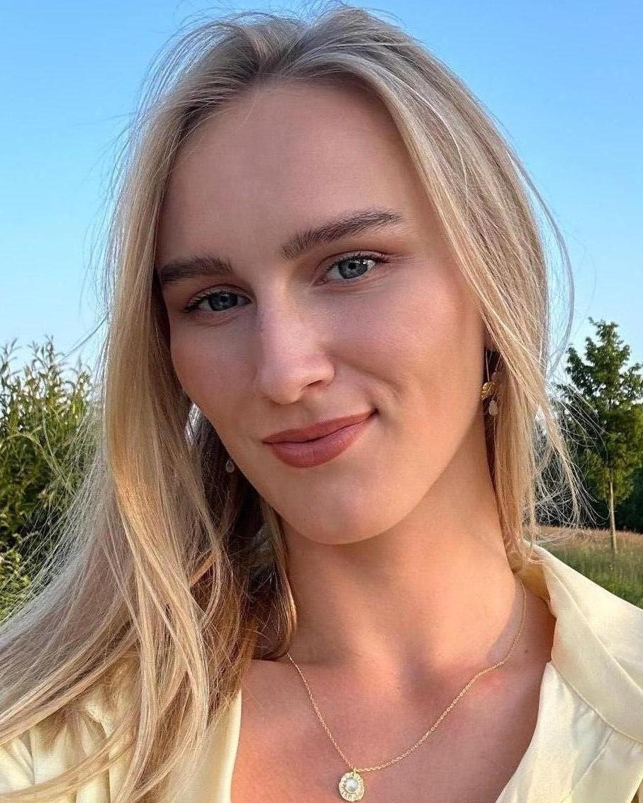 Profilbild von Angelina