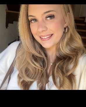 Profilbild von Rina