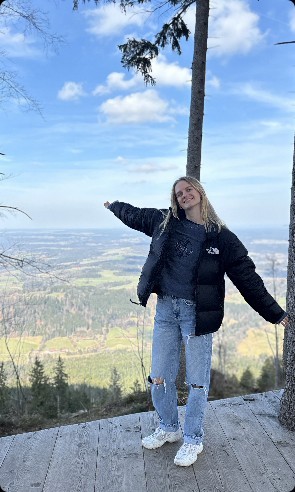 Weiteres Foto von Nicole