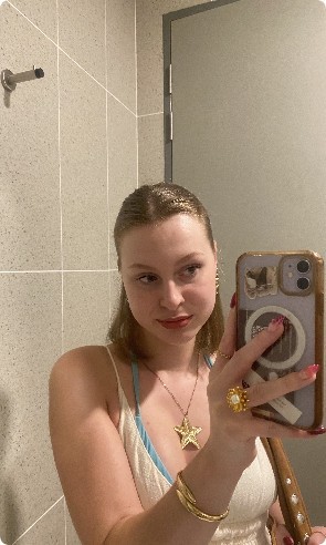 Weiteres Foto von Maxime Helena