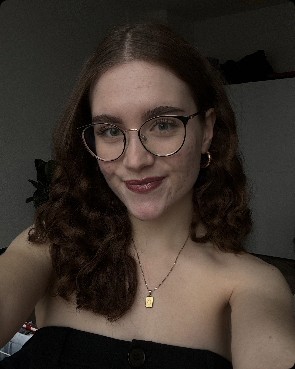 Profilbild von Celine Christin
