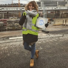 Melanie bei der Arbeit