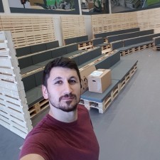 Mustafa bei der Arbeit