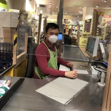 Jia Wui bei der Arbeit