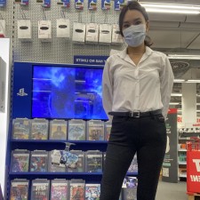 Aidana bei der Arbeit