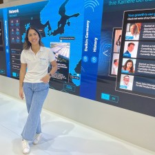 Catharine arbeitet als Messehost/ess (m/w/d) auf der Messe