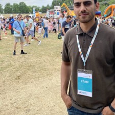 Qutaiba Ali Awwad bei der Arbeit