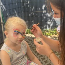 Kinora bei der Arbeit