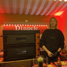 Maya Aimée bei der Arbeit