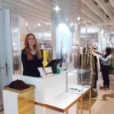 Lucia bei der Arbeit