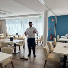 Anees Ibraim bei der Arbeit