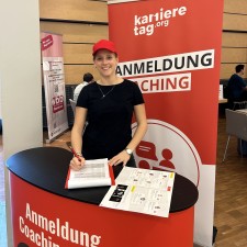 Anna Katharina bei der Arbeit