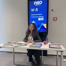 Davina bei der Arbeit
