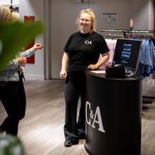 Emmeli bei der Arbeit